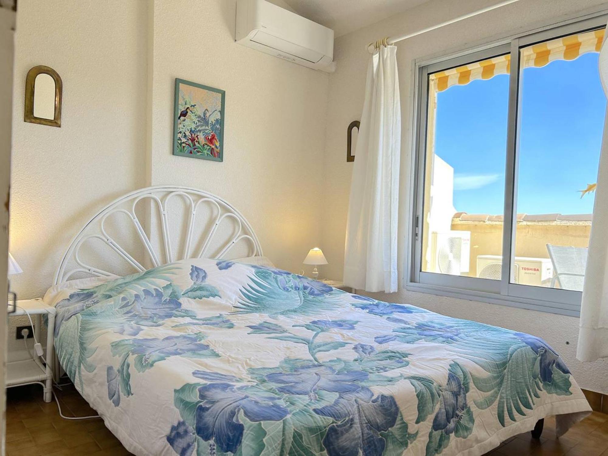 Appartement Le Lavandou, 3 pièces, 8 personnes - FR-1-251-81 Extérieur photo